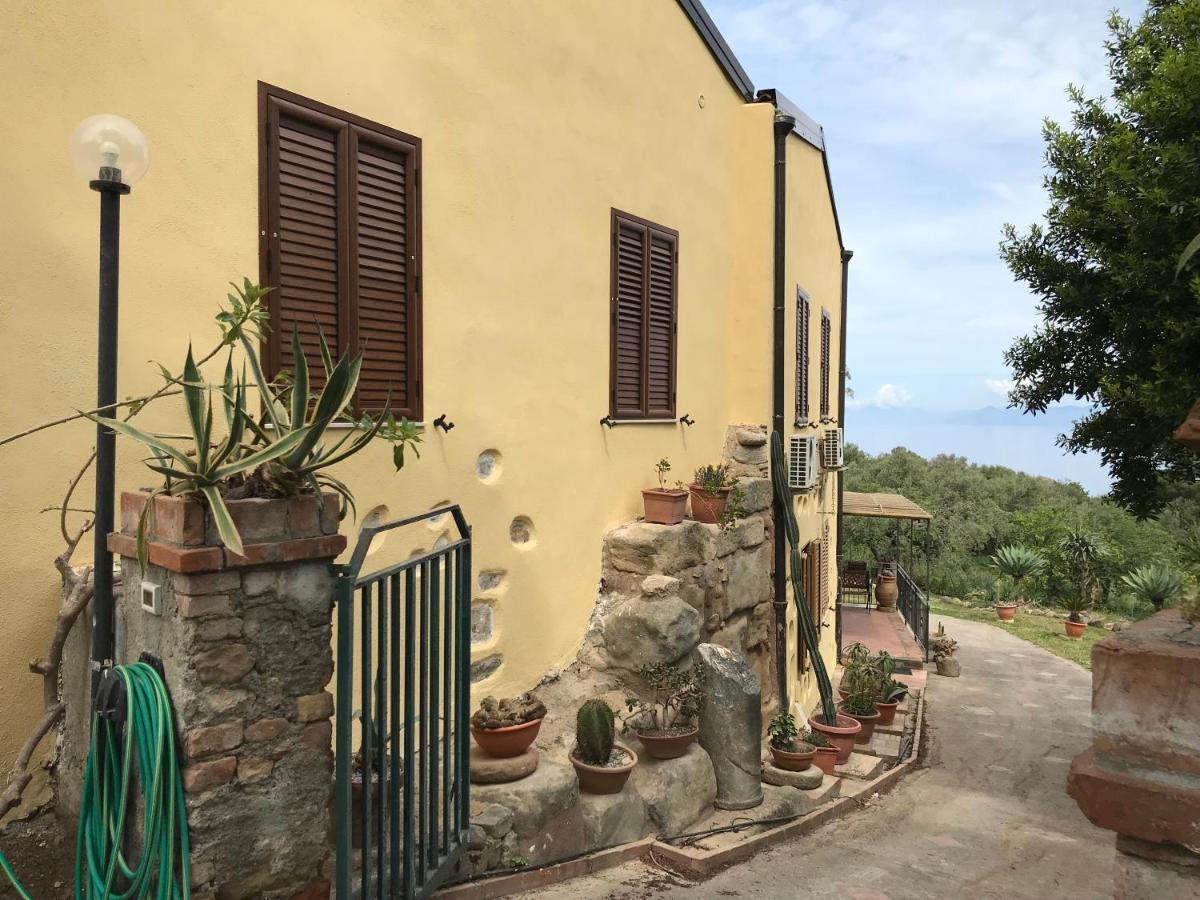 A Casa Di Peppino Villa Greco 틴다리 외부 사진