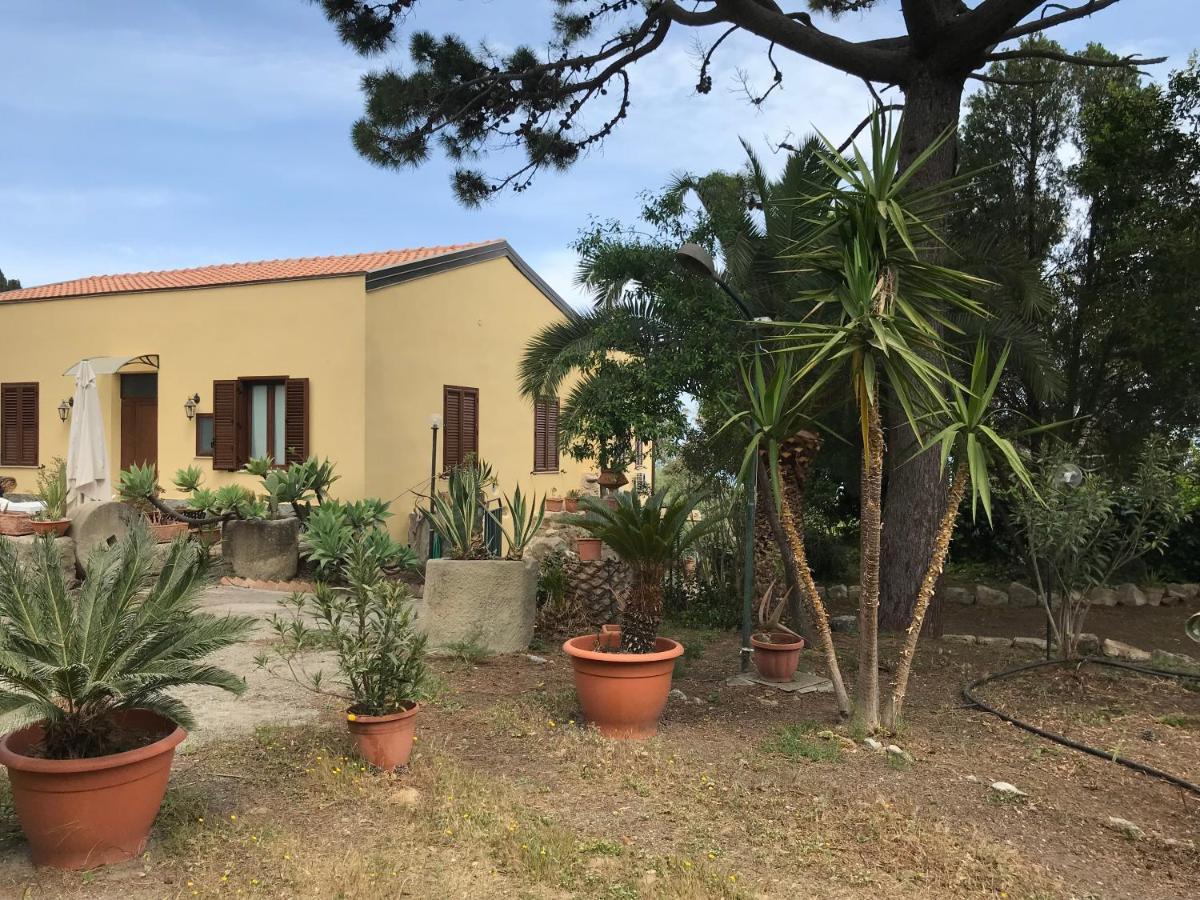 A Casa Di Peppino Villa Greco 틴다리 외부 사진